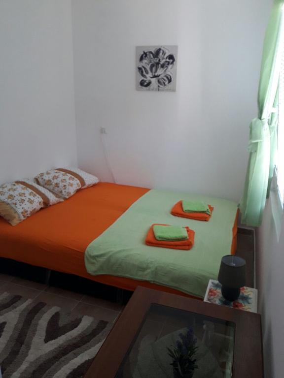 Apartman Nikocevic Dobra Voda Bagian luar foto